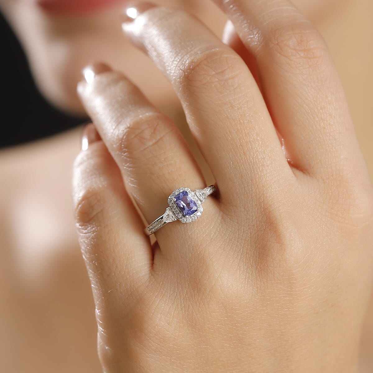 Tanzanite and White Zircon 1.15 ctw Ring in Rhodium Over Sterling Silver (Size 8.0) image number 2