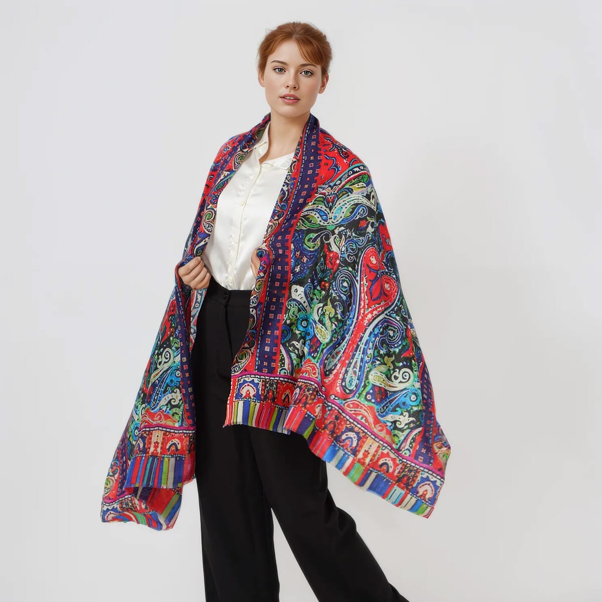 Pink Paisley La Marey 100% Cashmere Digitally Printed Scarf image number 3