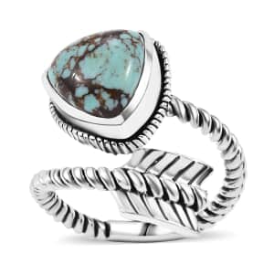 Artisan Crafted Blue Horizon Turquoise 3.25 ctw Arrow Ring in Black Oxidized Sterling Silver (Size 10.0)