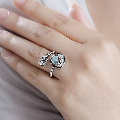 D'Joy Artisan Crafted Blue Horizon Turquoise 3.25 ctw Arrow Ring in Black Oxidized Sterling Silver (Size 10.0)