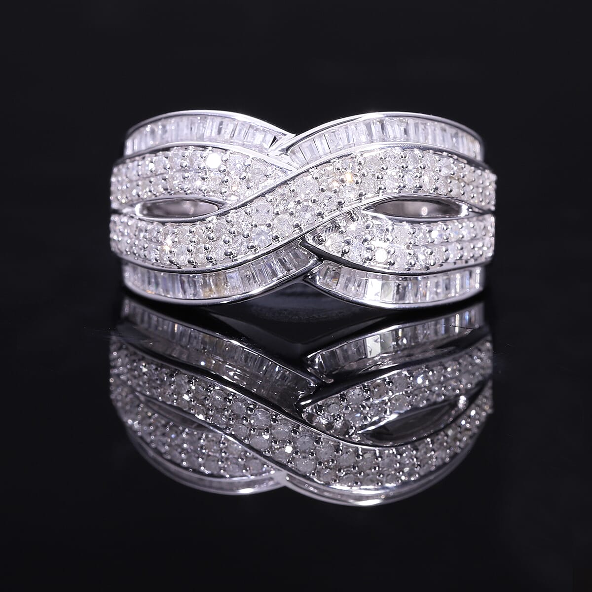 D'Joy Diamond 1.00 ctw Infinity Ring in Platinum Over Sterling Silver (Size 6.0) image number 1