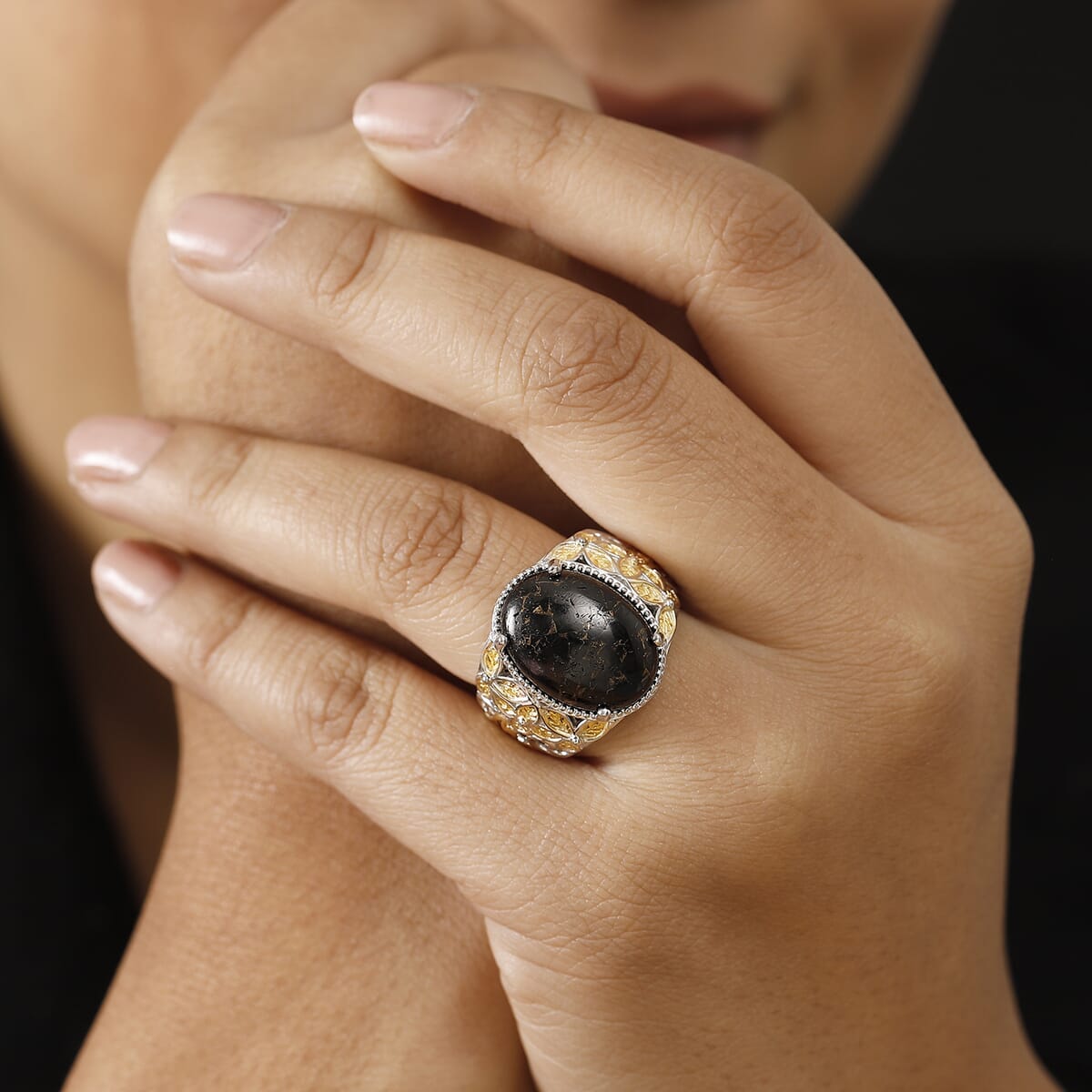Matrix Silver Shungite 8.65 ctw Solitaire Ring in 14K YG Over and Platinum Over Copper with Magnet (Size 5.0) image number 2