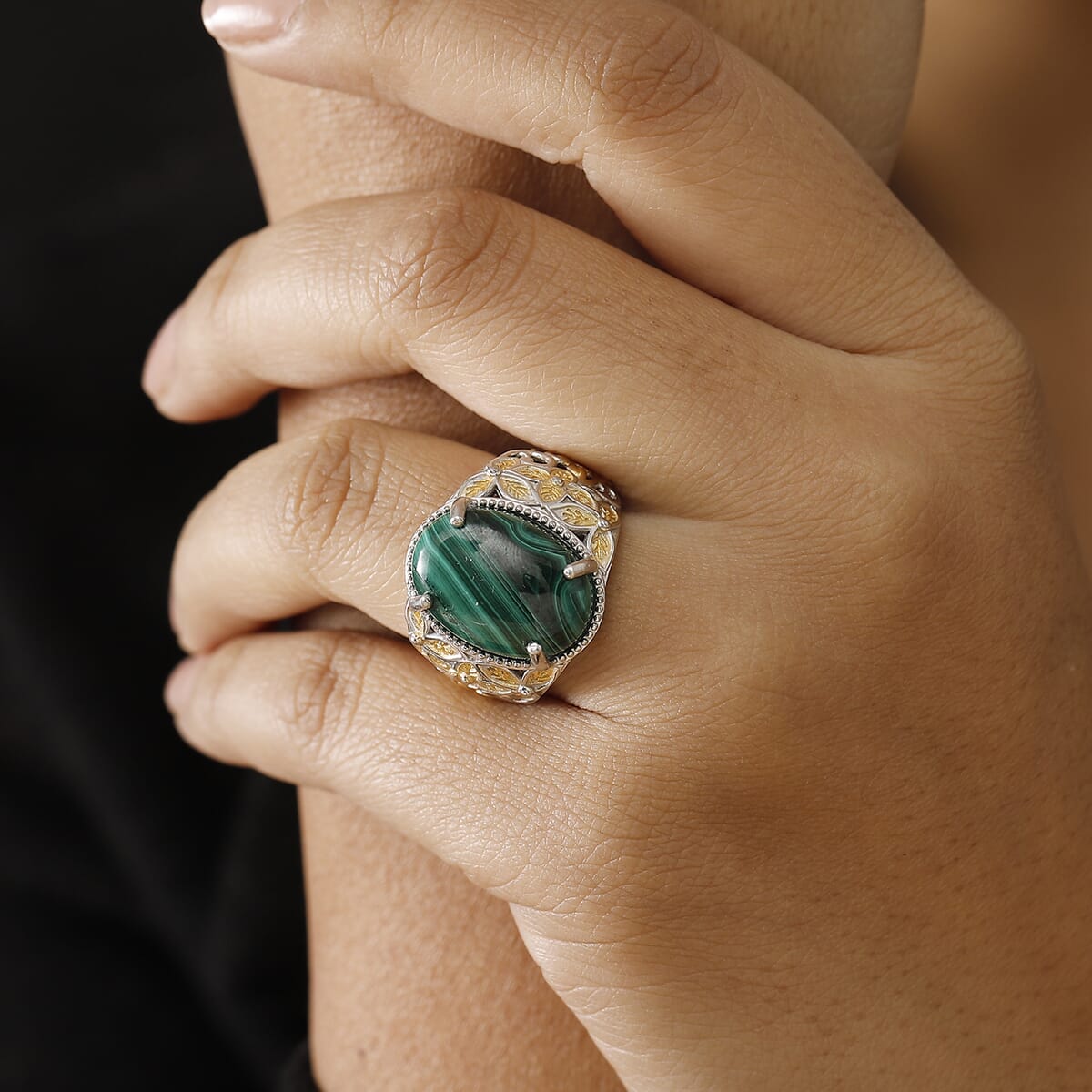 African Malachite 14.15 ctw Solitaire Ring in 14K YG Over and Platinum Over Copper with Magnet (Size 7.0) image number 2
