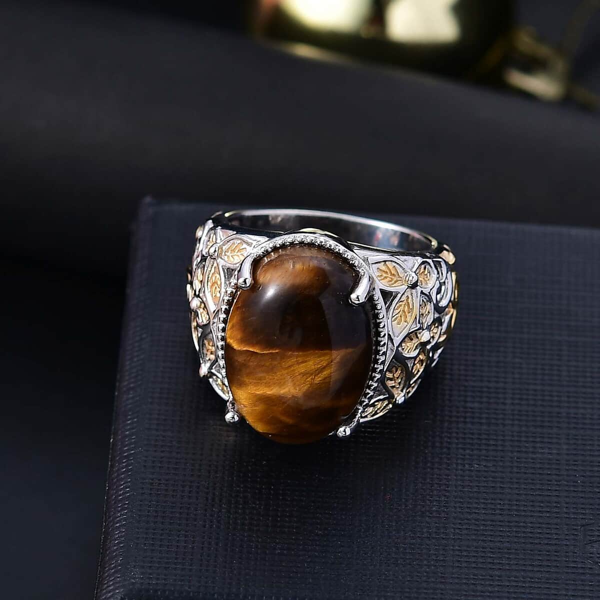 Tigers Eye 13.00 ctw Solitaire Ring in 14K YG Over and Platinum Over Copper with Magnet (Size 8.0) image number 1