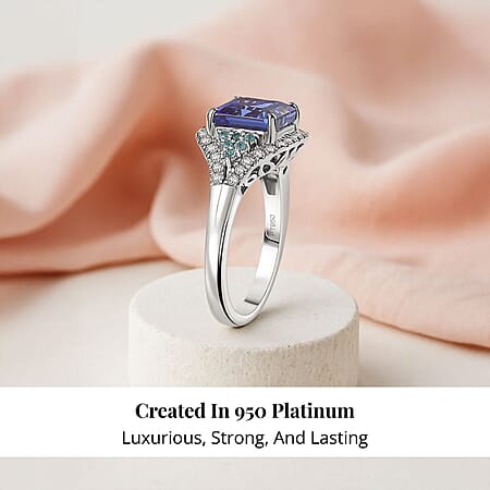 11 - Product card gallery slide 3 (10177743028537)