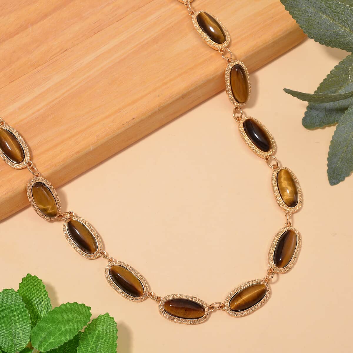 Yellow Tigers Eye 170.00 ctw Necklace 18-20 Inches in Goldtone image number 1