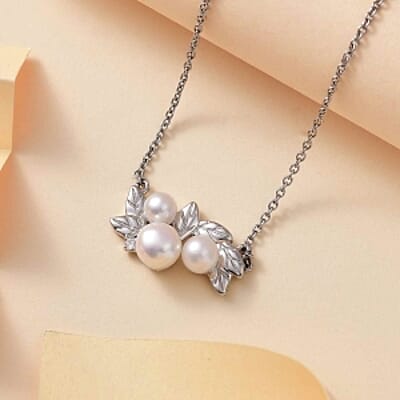 Freshwater Pearl and White Zircon Fancy 5.50 ctw Necklace in Goldtone 18 Inches