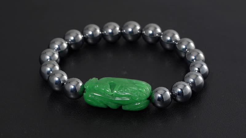Green Jade (D) Phoenix Carved and Terahertz 170.00 ctw Beaded Stretch Bracelet