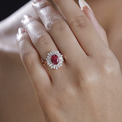 Luxuriant Premium Bixbite (LG) and Moissanite 1.90 ctw Scarlet Starburst Ring in 18K Vermeil Rose Gold Over Sterling Silver (Size 10.0)