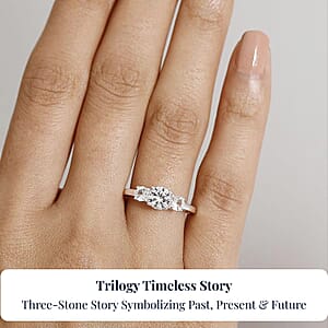 D'Joy Lab Created White Sapphire 1.70 ctw Starlit Sky Ring in Sterling Silver (Size 7.0)