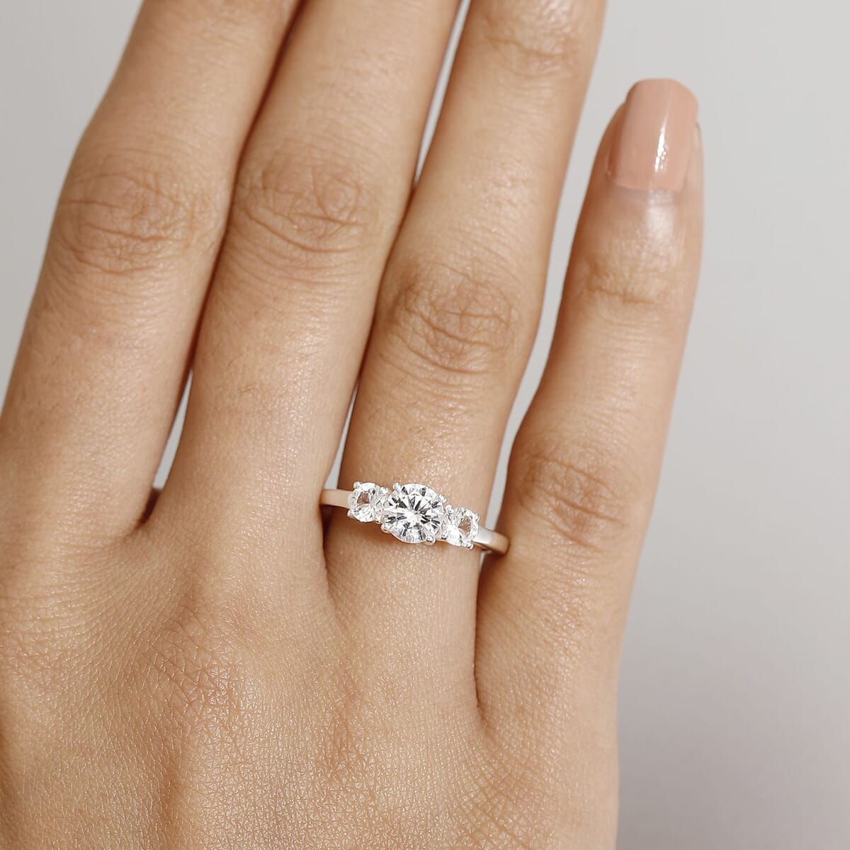 D'Joy Lab Created White Sapphire 1.70 ctw Starlit Sky Ring in Sterling Silver (Size 7.0) image number 2