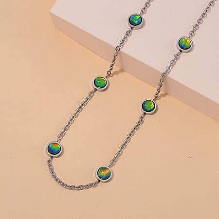 Green Simulated Opal - Product card gallery slide 2 (10177745649977)