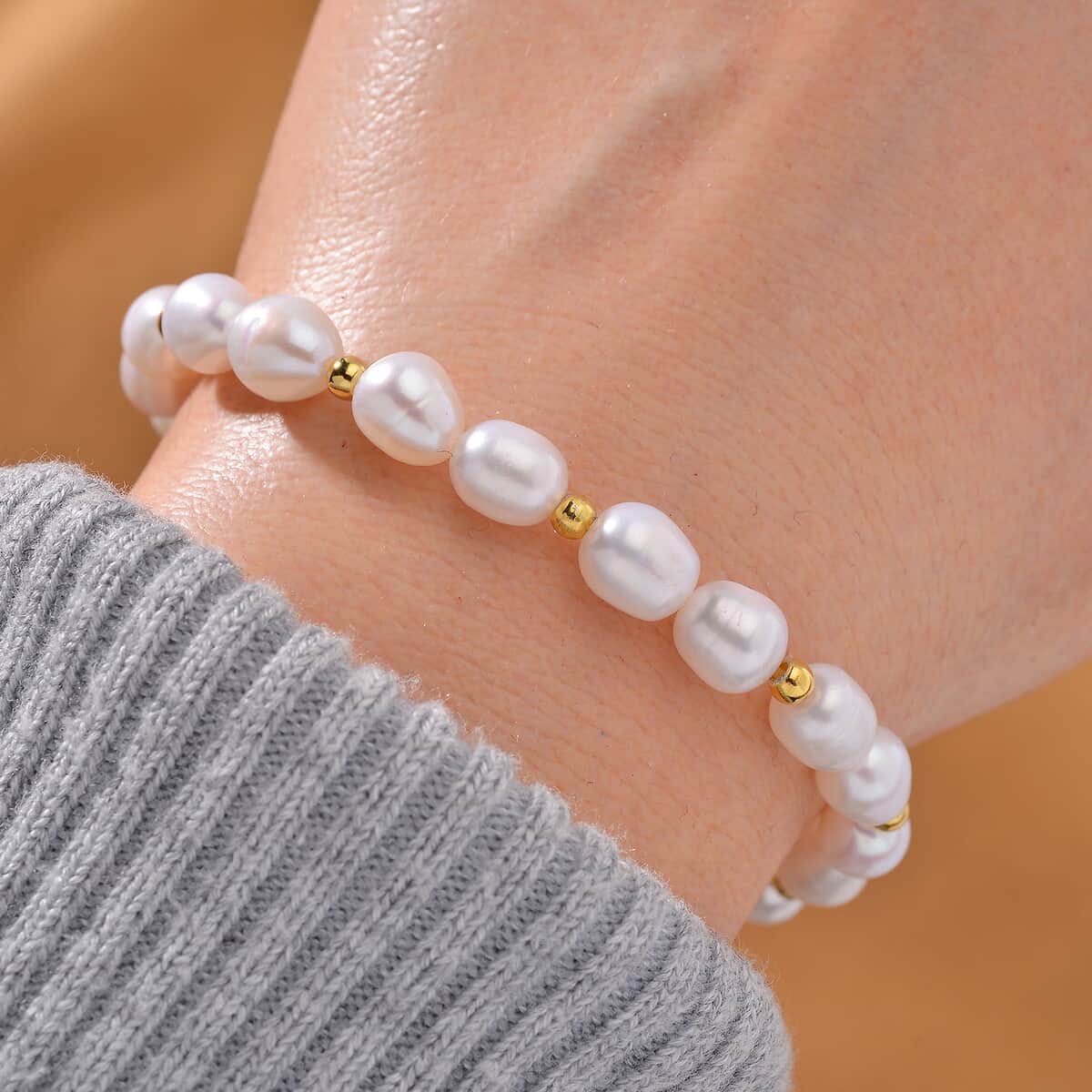 White Freshwater Pearl Stretch Bracelet in 14K Yellow Gold Over Sterling Silver image number 1