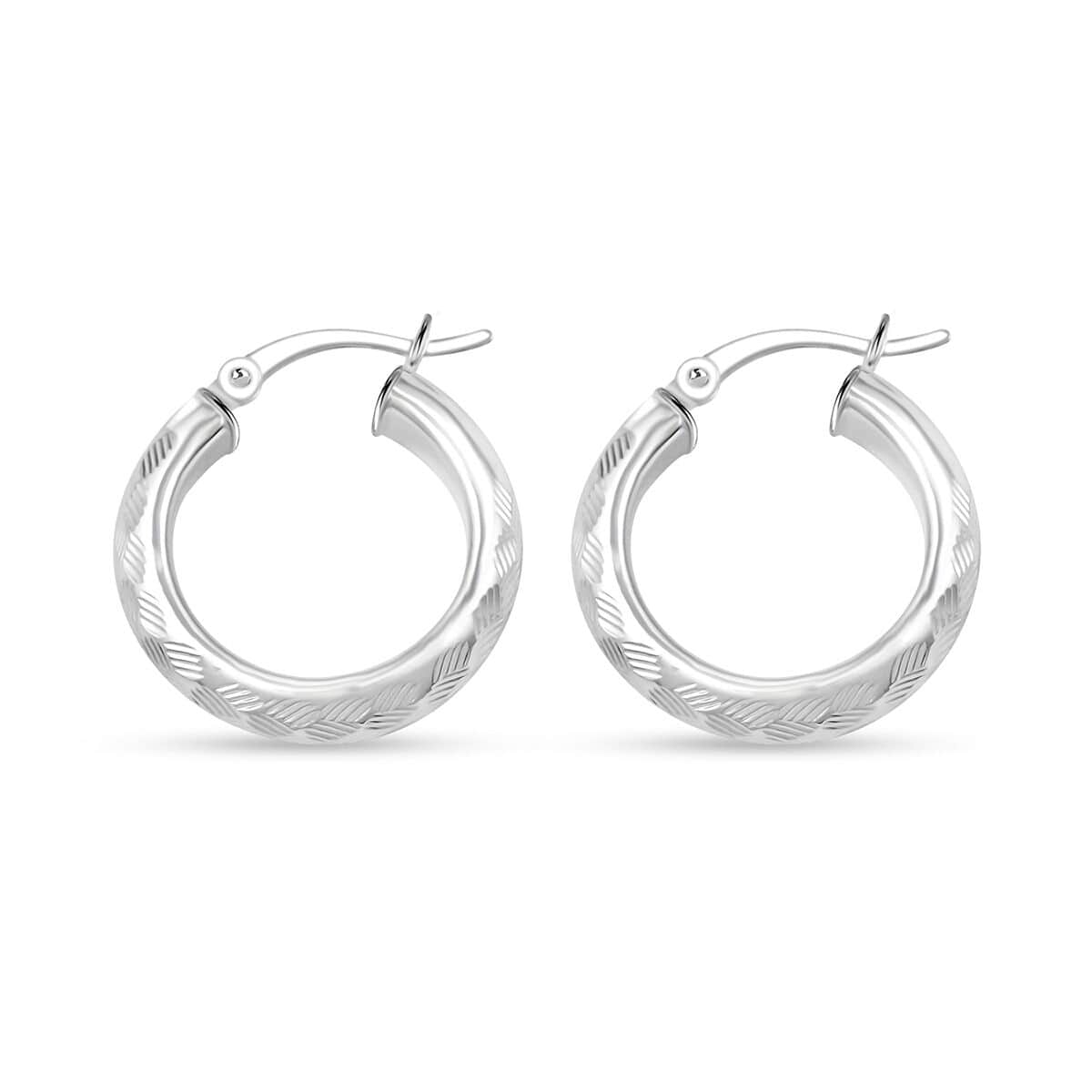 Sterling Silver Earrings 2.80 Grams image number 3