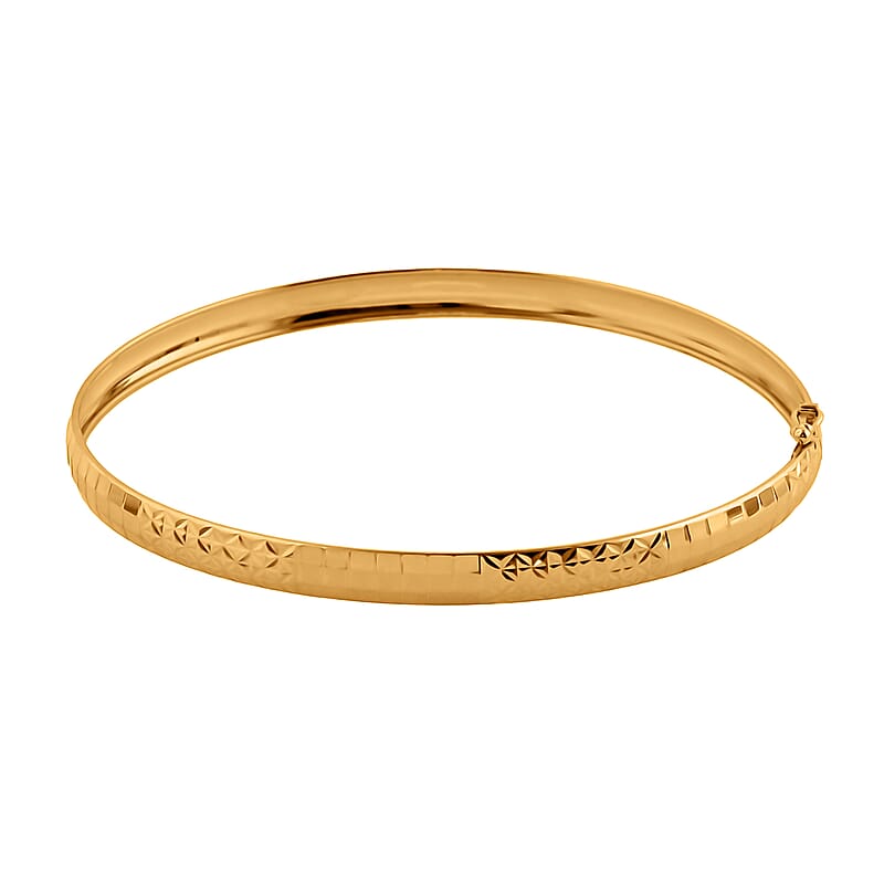 Diamond-cut Airclips Bangle Bracelet in 22K Yellow Gold (7.25 In) 5.47 Grams