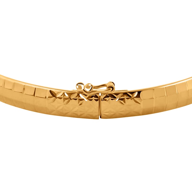 Diamond-cut Airclips Bangle Bracelet in 22K Yellow Gold (7.25 In) 5.47 Grams