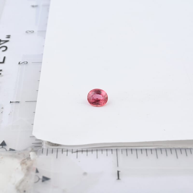 AAAA Padparadscha Sapphire (Ovl Free Size) 1.50 ctw