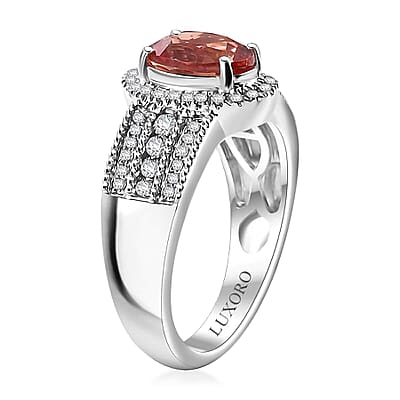 Luxoro 14K White Gold AAA Padparadscha Sapphire (BT), Diamond (E-F, VS2) (0.40 cts) Ring (Size 10.0) (5.25 g) 1.80 ctw