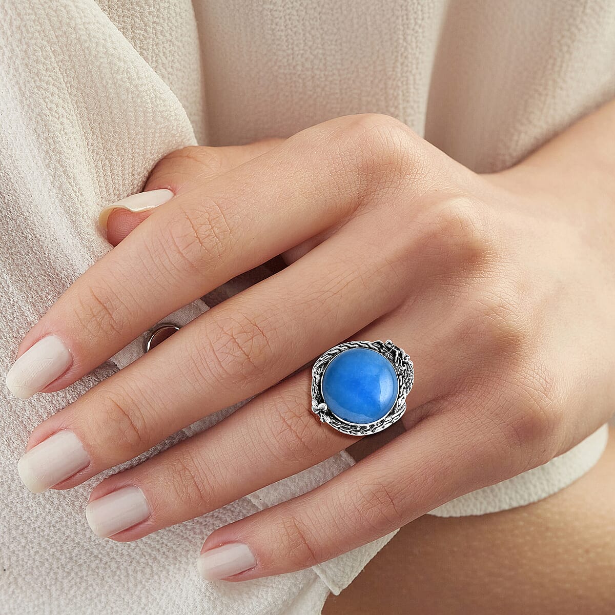 Bali Legacy Blue Jade (D) 17.80 ctw Dragon Ring in Sterling Silver (Size 8.0) image number 2