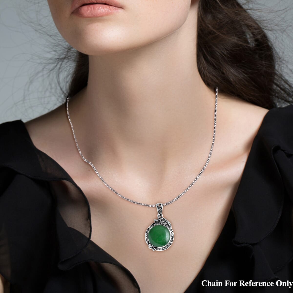 Bali Legacy Green Jade (D) 17.60 ctw Dragon Pendant in Sterling Silver image number 2