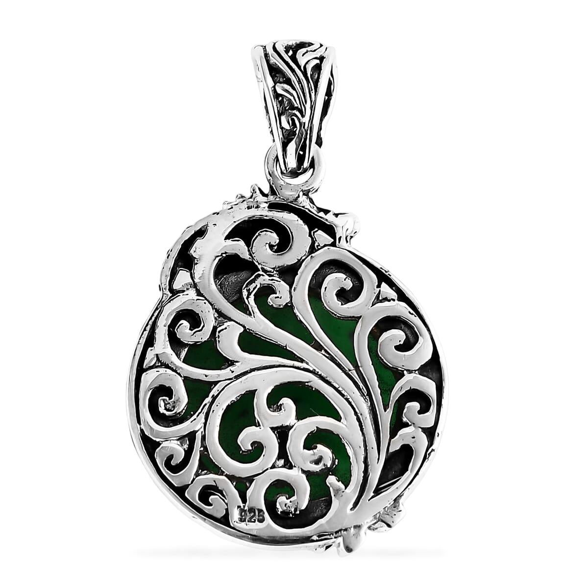 Bali Legacy Green Jade (D) 17.60 ctw Dragon Pendant in Sterling Silver image number 4