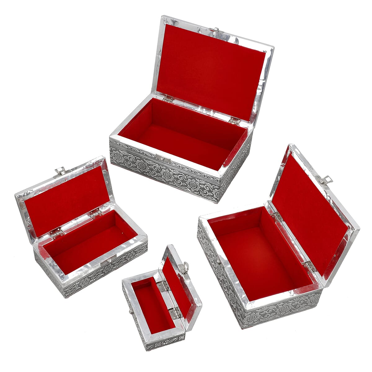 Woodpecker Embossed Aluminium Oxidized Set of 4 Nesting Storage Box image number 5