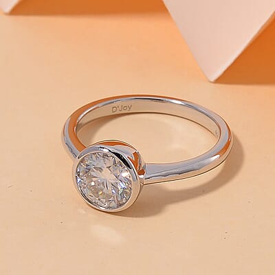 Moissanite 1.20 ctw Solitaire Ring in Rhodium Over Sterling Silver (Size 10.0)