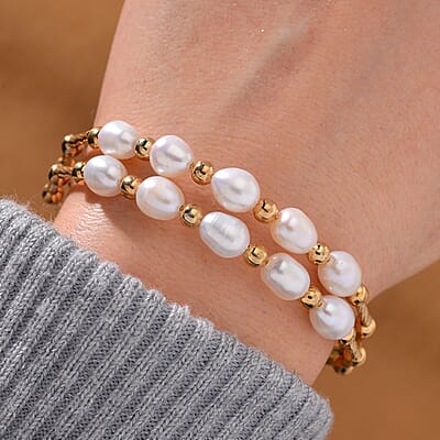 Freshwater Pearl Bangle Bracelet in Goldtone (Adjustable)