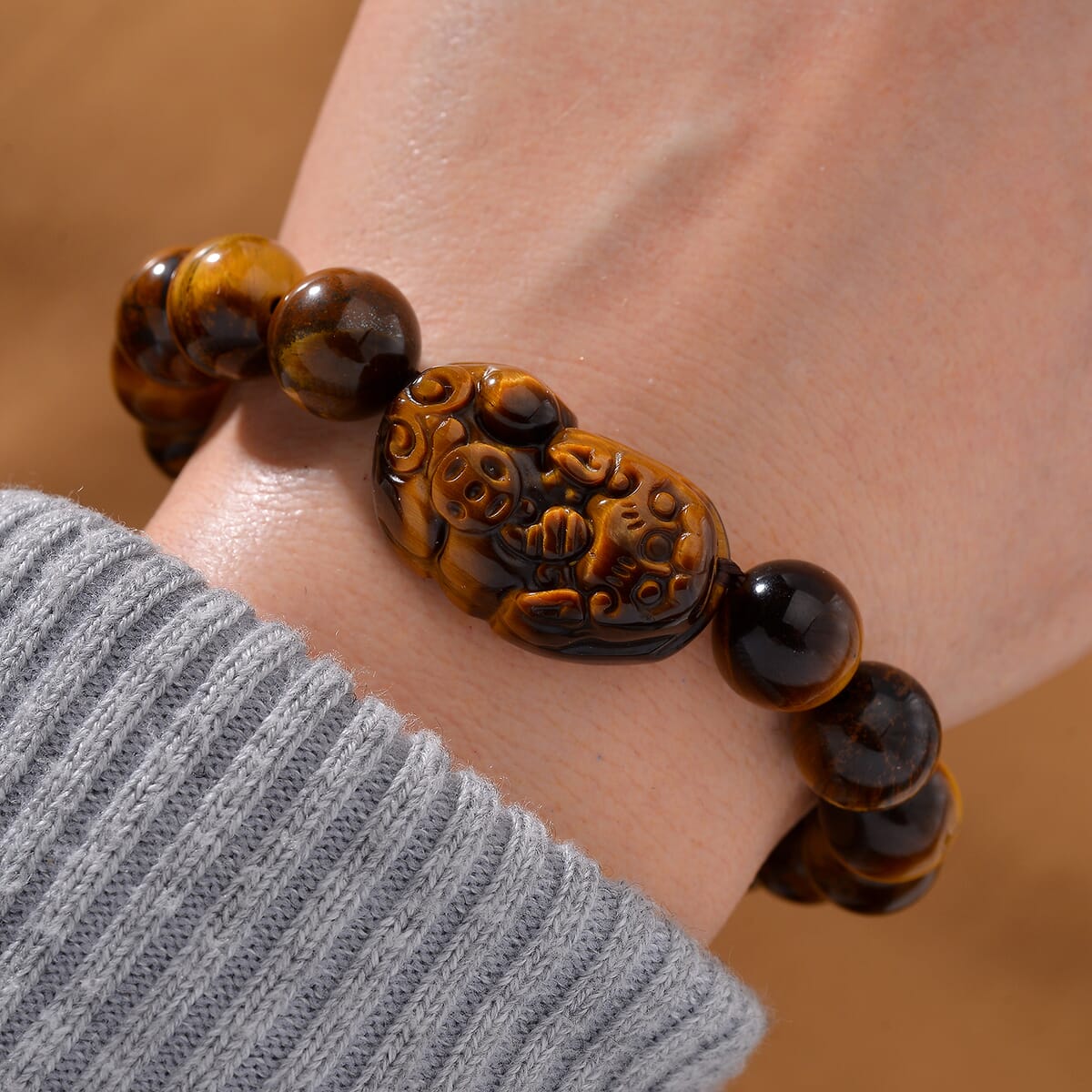Yellow Tigers Eye 150.00 ctw Beaded Stretch Bracelet (6.5-7 In) image number 1