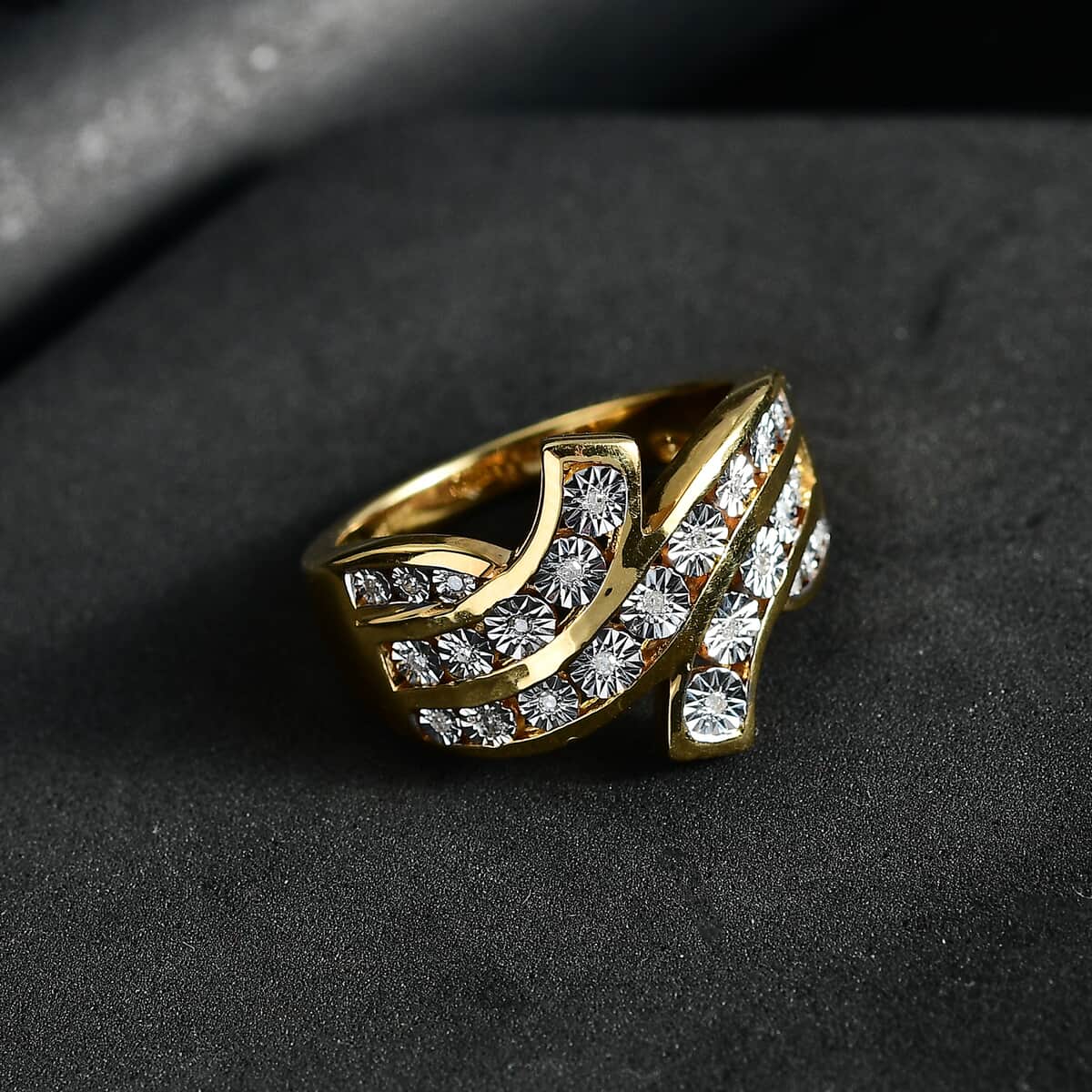 Diamond 0.10 ctw Bypass Ring in 18K Vermeil Yellow Gold Over Sterling Silver (Size 10.0) image number 1