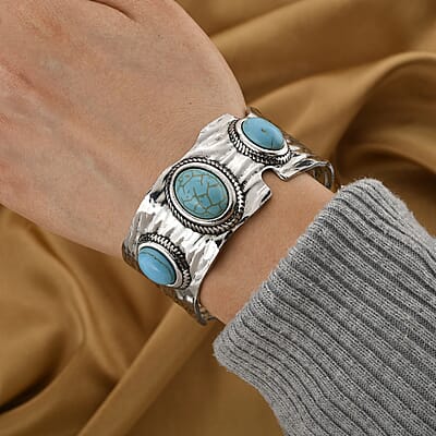 Blue Howlite 30.00 ctw Cuff Bracelet in Silvertone (7.0 In)