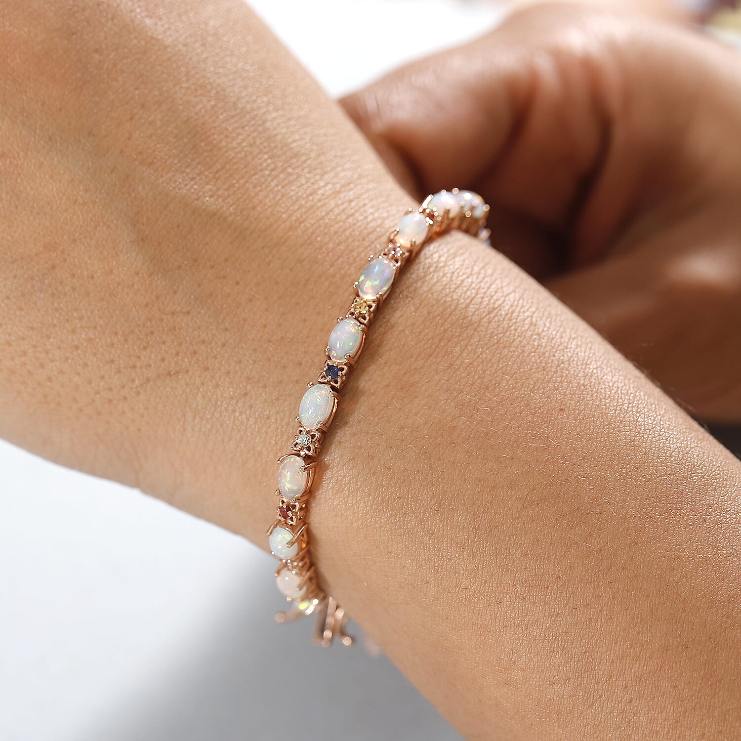 Default Title - Product card gallery slide 3 (10145769980187)