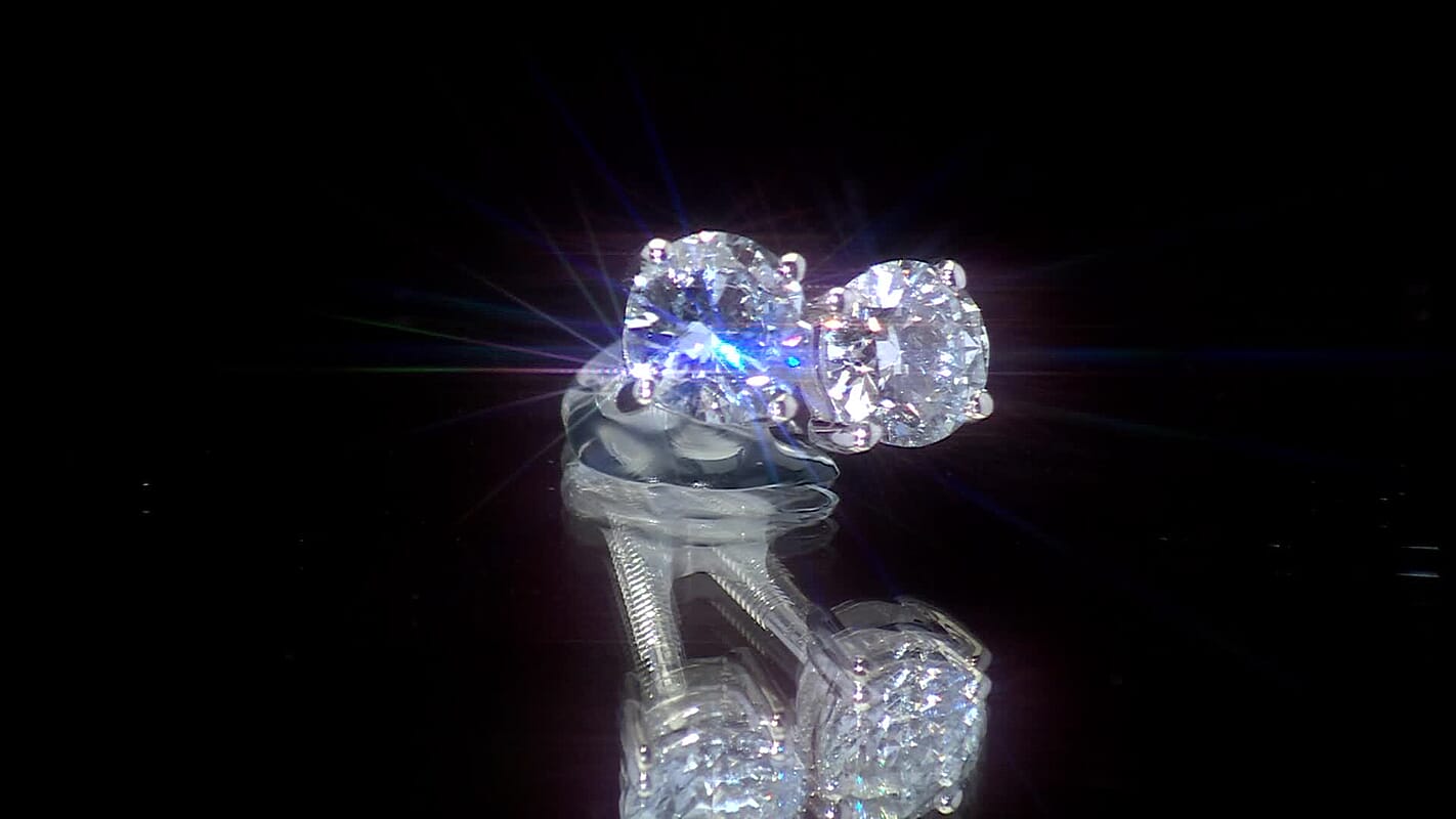Luxuriant Lab Grown Diamond G VS 1.00 ctw Stud Noble Light Earrings in 950 Platinum