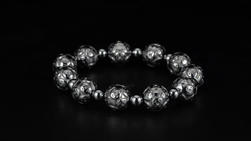Terahertz 150.00 ctw Money Coin Carved Beaded Stretch Bracelet