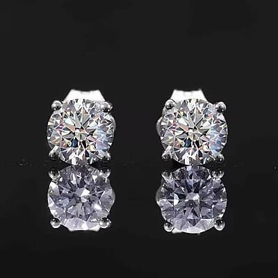 Luxuriant Lab Grown Diamond G VS 3.00 ctw Stud Earrings in 950 Platinum