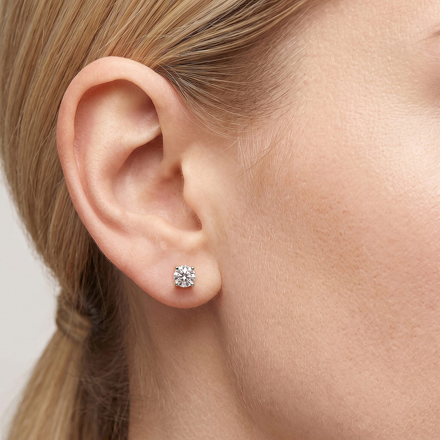Luxuriant Lab Grown Diamond G-H Color SI Clarity 1.00 ctw Solitaire Stud Earrings in 18K Vermeil Yellow Gold Over Sterling Silver