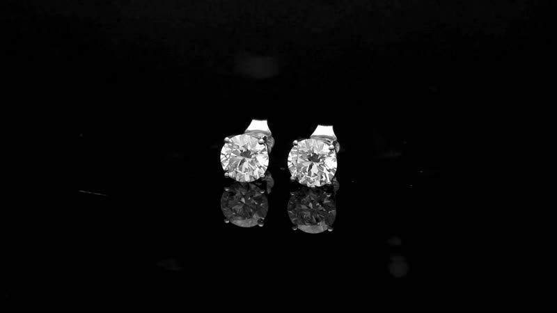 14K White Gold Luxuriant Lab Grown Diamond (G, VS) Earrings 2.00 ctw