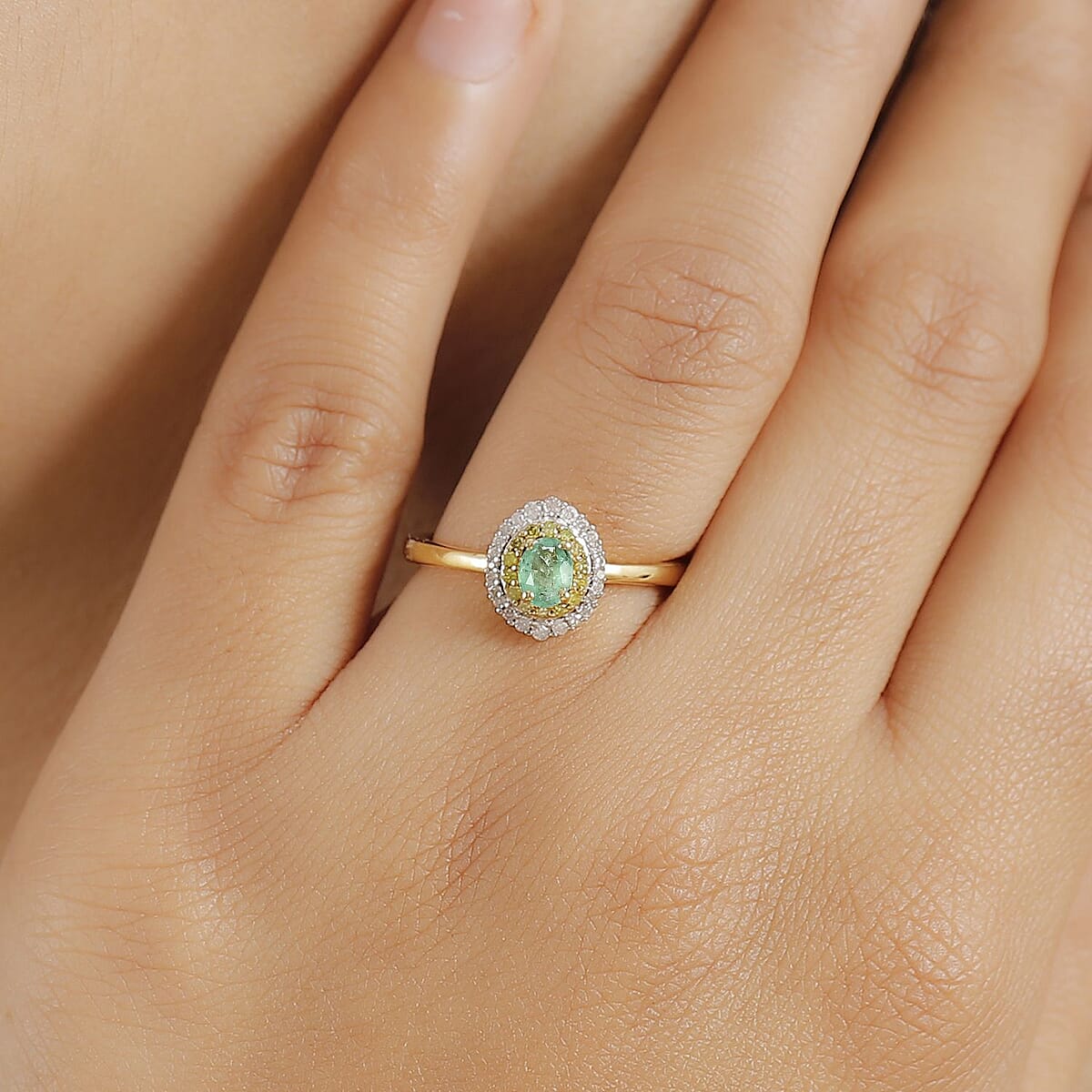 D'Joy Boyaca Colombian Emerald, Yellow and White Diamond 0.55 ctw Oceanic Radiance Ring in 18K Vermeil Yellow Gold Over Sterling Silver (Size 7.0) (Del. in 10-12 Days) image number 2