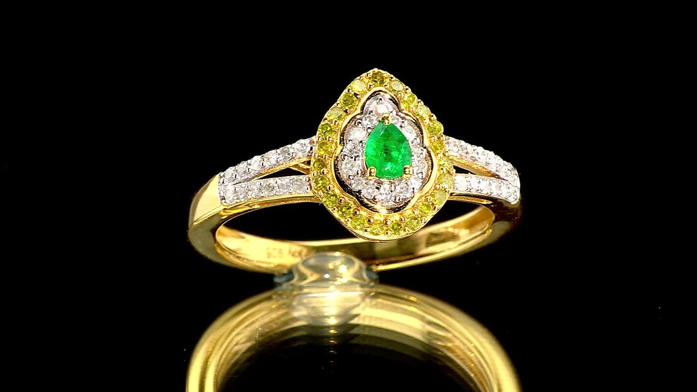 AAAA Boyaca Colombian Emerald, Yellow Diamond (IR), Diamond (0.35 cts) Modern Glamour Ring in 18K Vermeil YG Over Sterling Silver (Size 10.0) 0.50 ctw