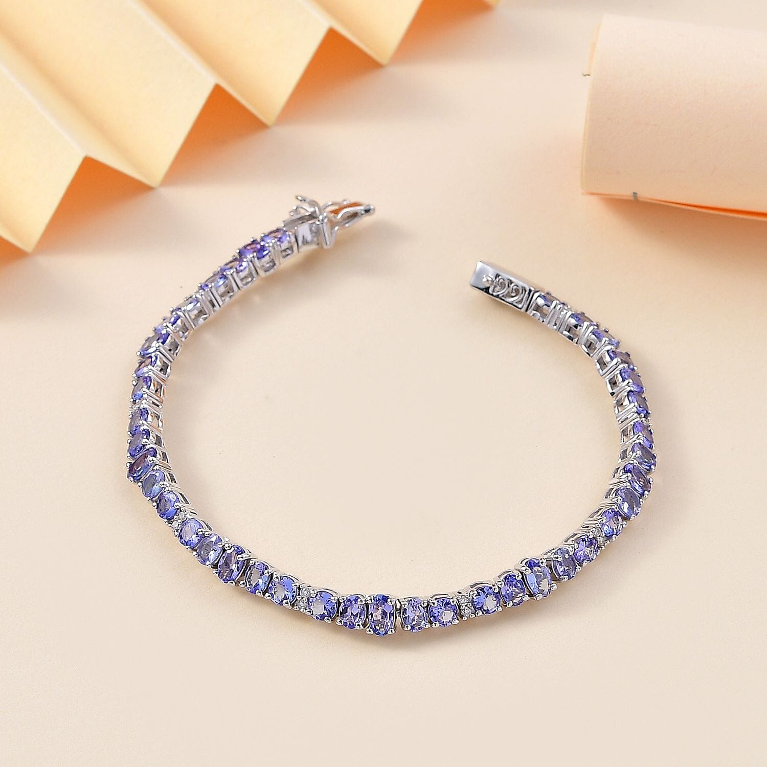 6.5 Inches - Product card gallery slide 2 (10145753596187)