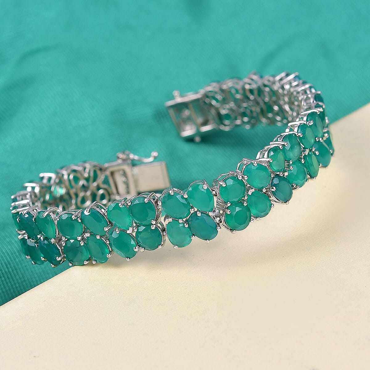 EverTrue Green Onyx 48.75 ctw Bracelet in Platinum Bond (8.00 In) image number 1