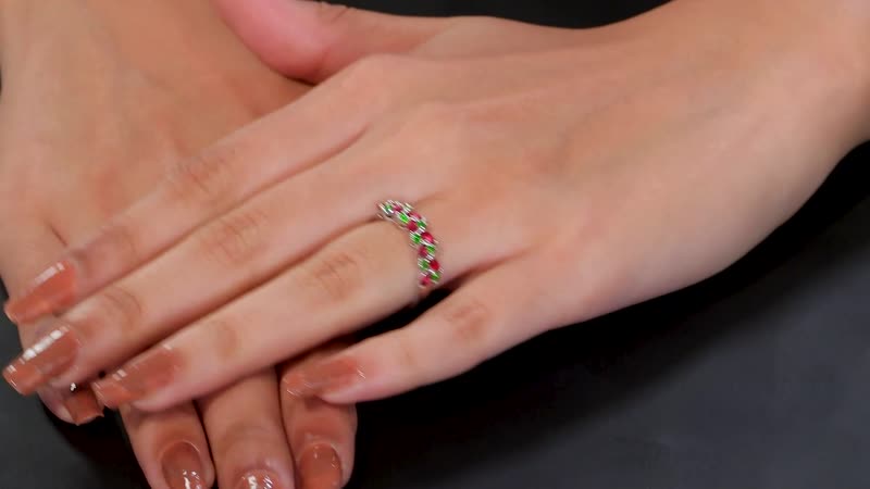Premium Red Sapphire, Chrome Diopside Band Ring in Rhodium Over Sterling Silver (Size 7.0) 1.40 ctw