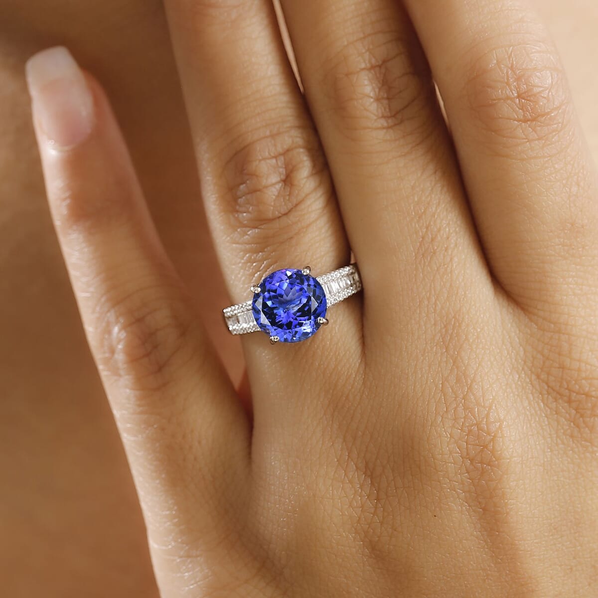 The Jennilee Certified & Appraised Rhapsody AAAA Tanzanite and E-F VS2 Diamond 4.40 ctw Statement Ring in 950 Platinum (Size 8.0) 6.30 Grams image number 2