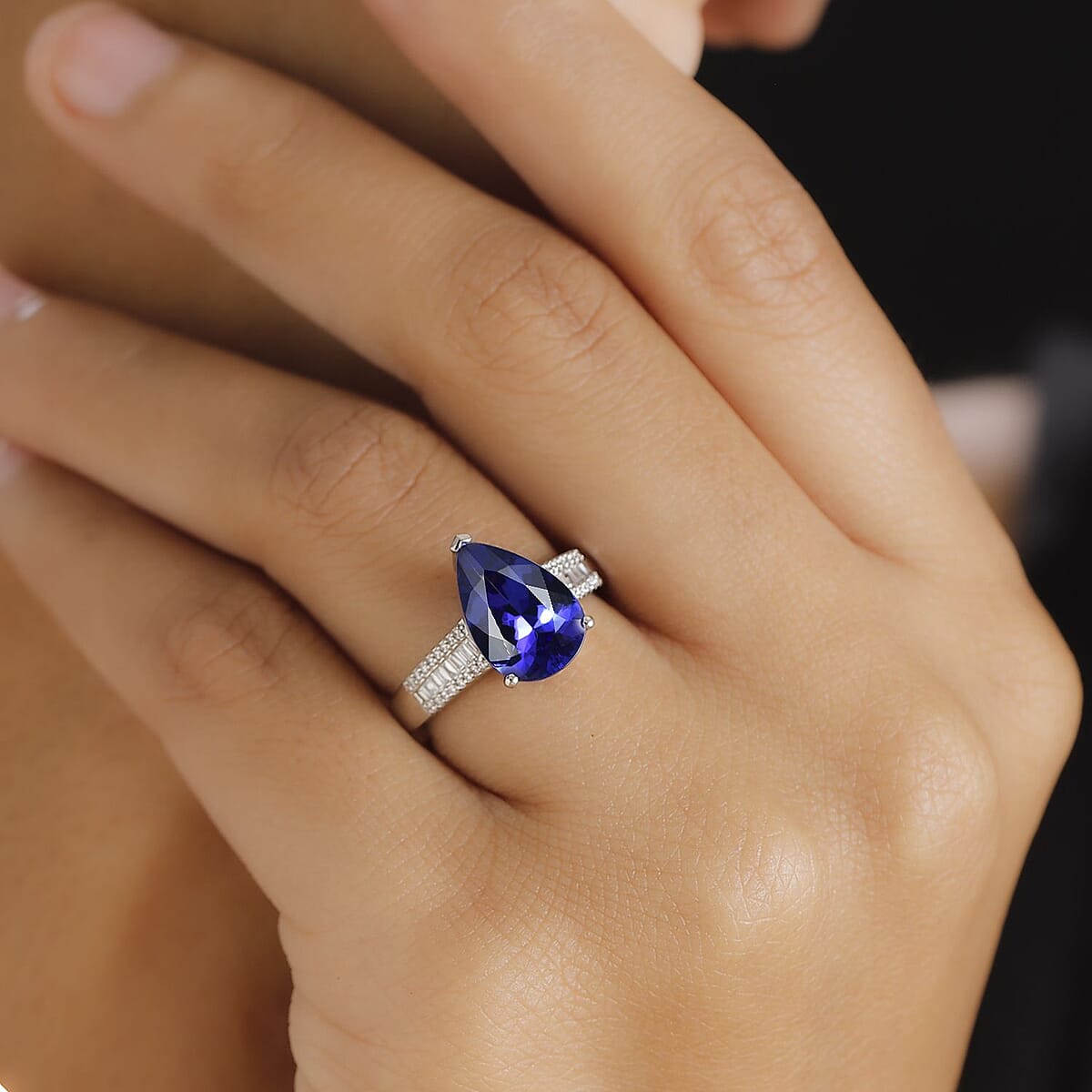 Certified & Appraised Rhapsody AAAA Tanzanite and E-F VS2 Diamond 4.12 ctw Statement Ring in 950 Platinum (Size 8.0) 6.15 Grams image number 2