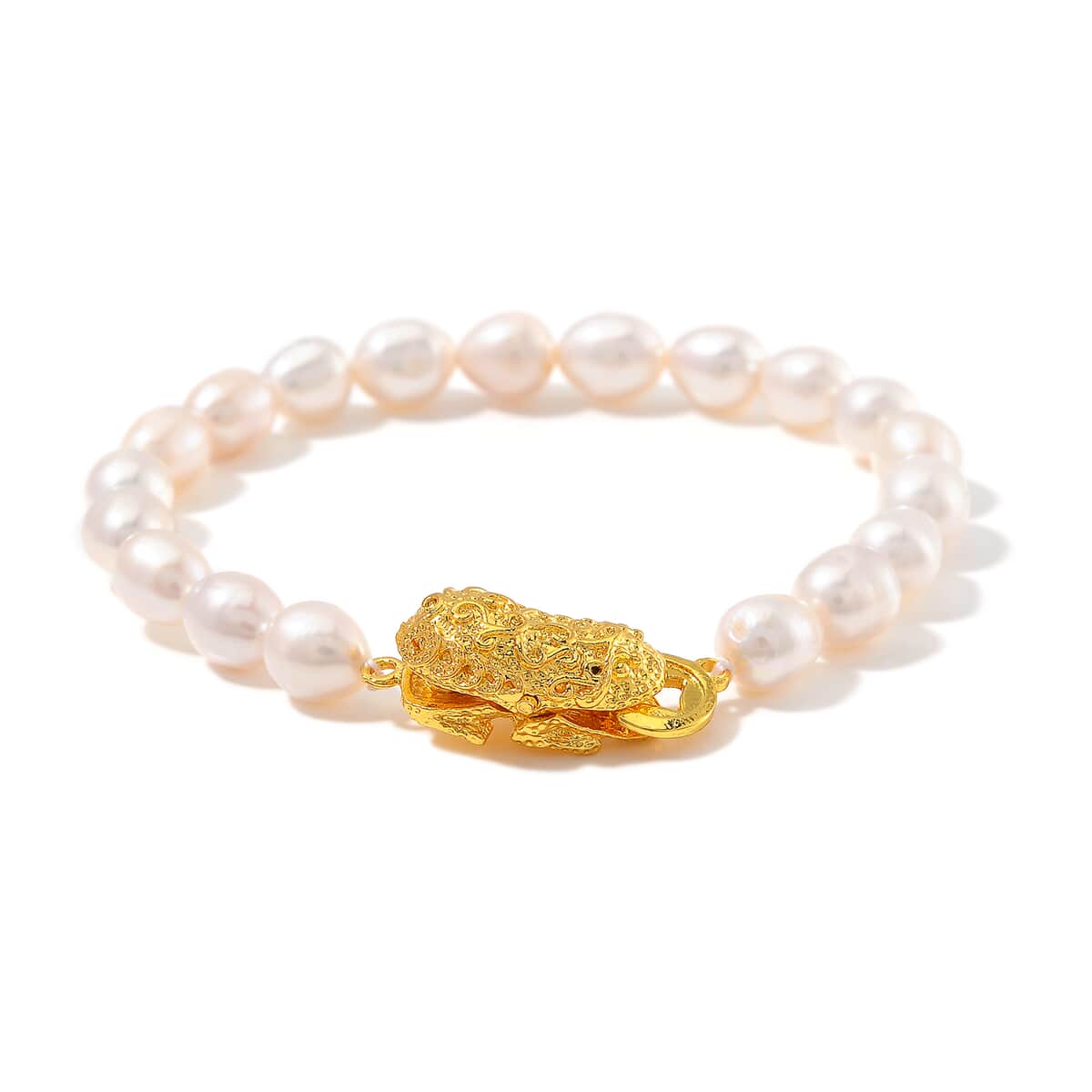 White Freshwater Pearl Bracelet with Pixiu Charm in Goldtone (6.50 In) image number 0