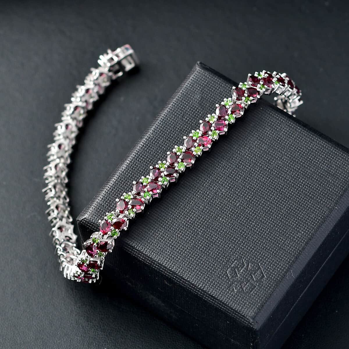 Anthill Garnet and Chrome Diopside 14.60 ctw Natural Blooming Bracelet in Rhodium Over Sterling Silver (8.00 In) image number 1