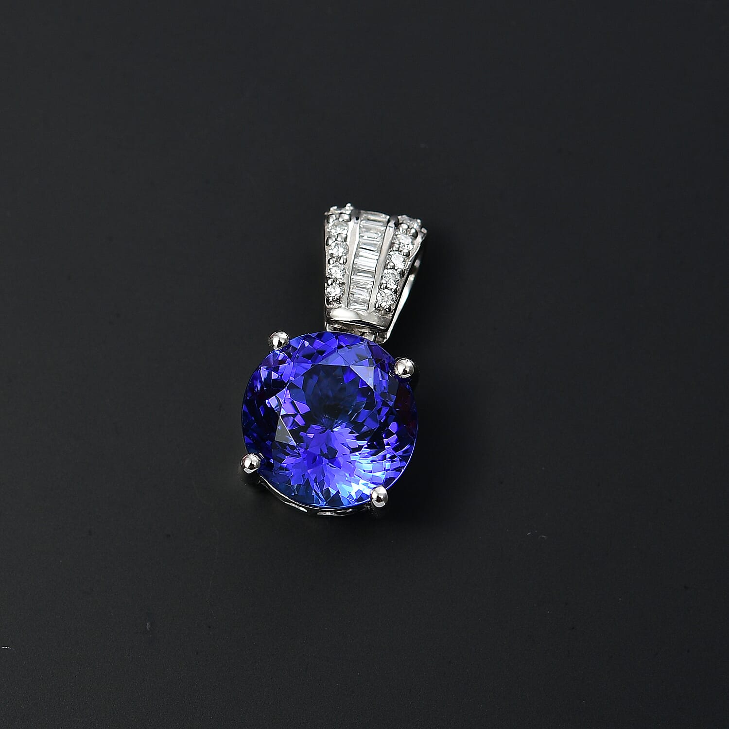 Certified & Appraised Rhapsody AAAA Tanzanite and E-F VS2 Diamond 4.25 ctw Statement Pendant without Chain in 950 Platinum