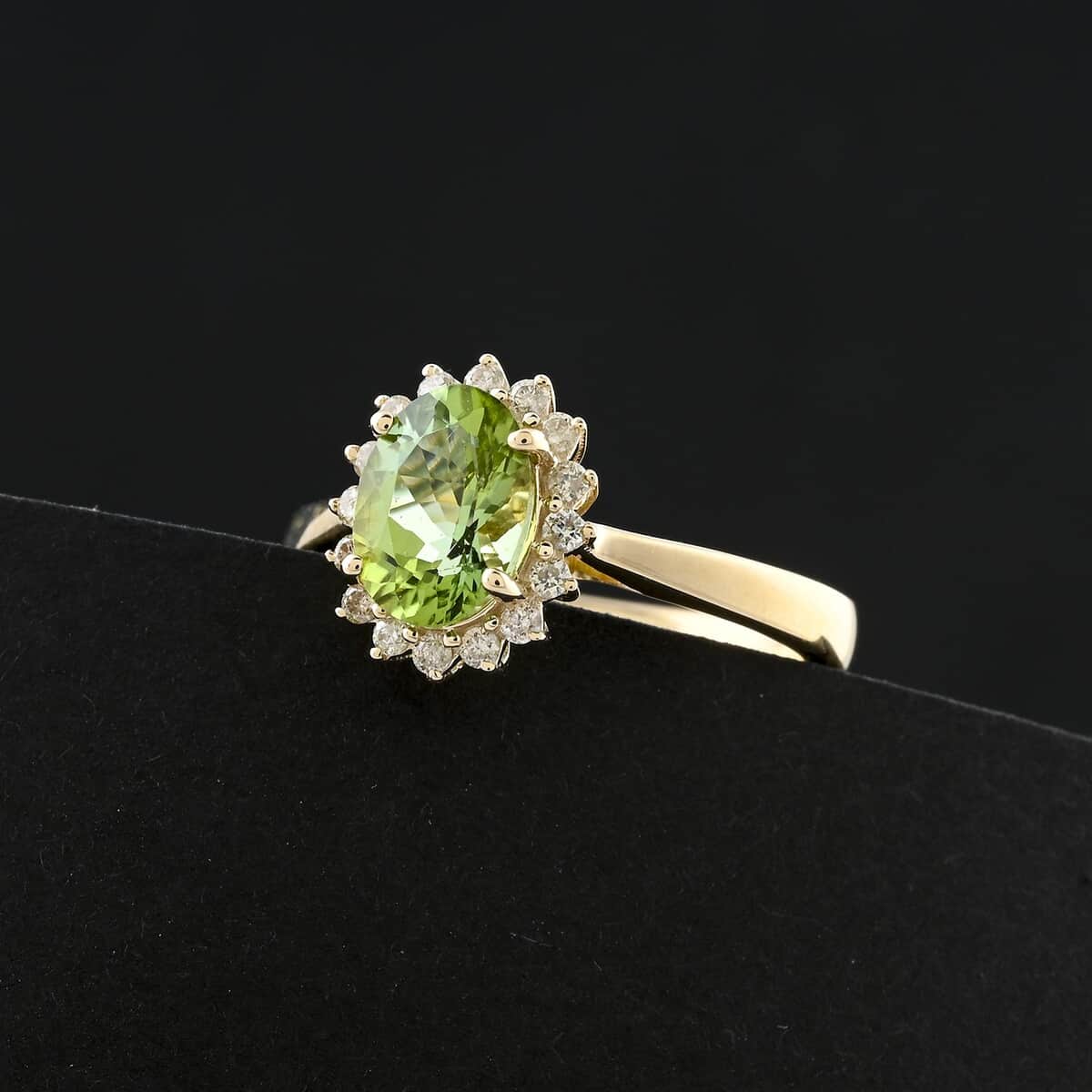 Certified & Appraised Luxoro AAA Golconda Green Tourmaline and G-H I2 Diamond 1.60 ctw Ring in 10K Yellow Gold (Size 10.0) image number 1