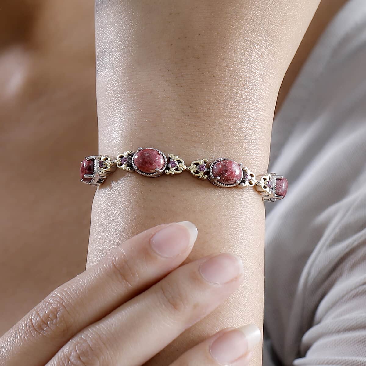 Karis Norwegian Thulite and Orissa Rhodolite Garnet 19.70 ctw Victorian Filigree Bracelet in 18K YG Plated and Platinum Bond (7.25 In) image number 2