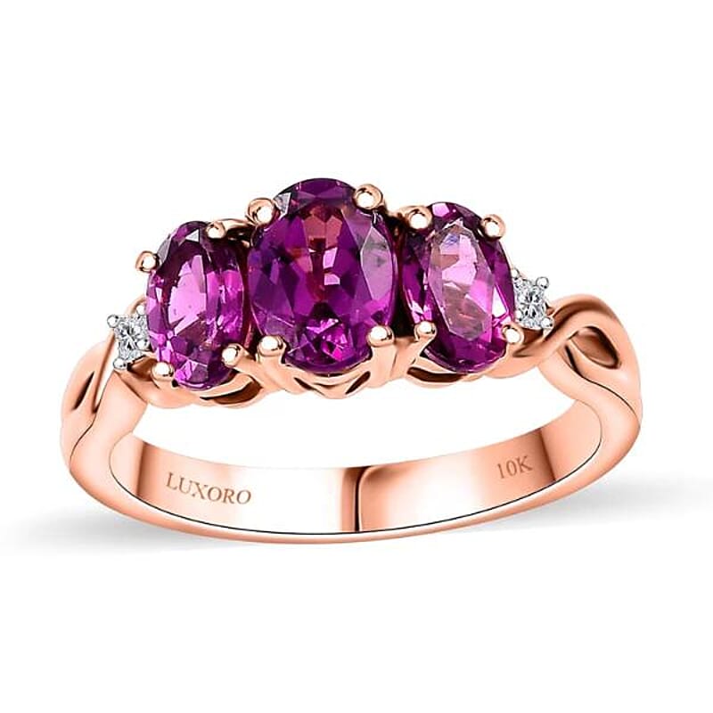 Certified & Appraised Luxoro AAA Radiant Ember Garnet and G-H I2 Diamond 2.10 ctw 3 Stone Ring in 10K Rose Gold (Size 10.0)